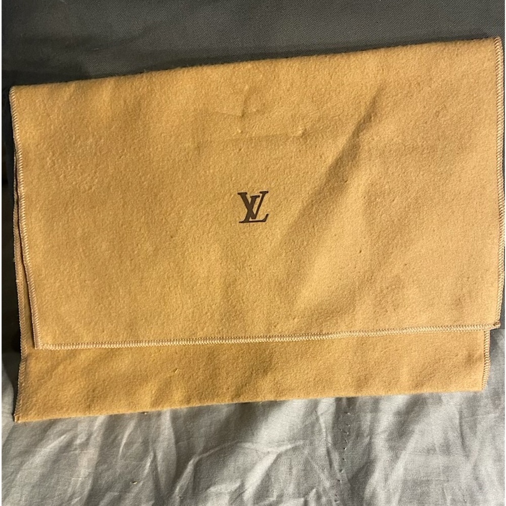 Louis Vuitton Dust cover